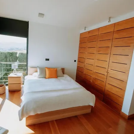 Luxury Of The Villa And The Amazing Pool * Funchal (Madeira)