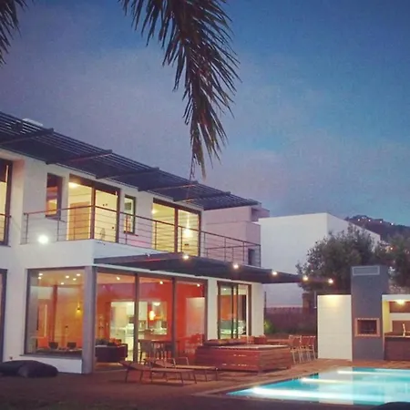 Luxury Of The Villa And The Amazing Pool Funchal (Madeira)